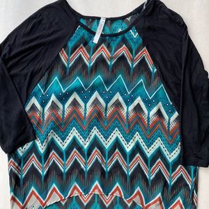 Manito Black/Green/Orange Western Chevron Print 3/4 Sleeve Top Size Small